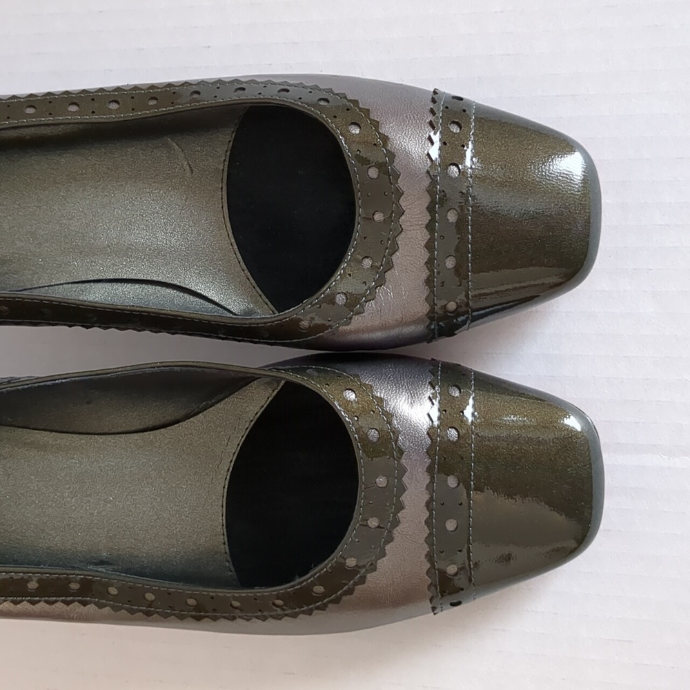 Vaneli Vero Cudio Block Heel Pumps - Picture 4 of 6
